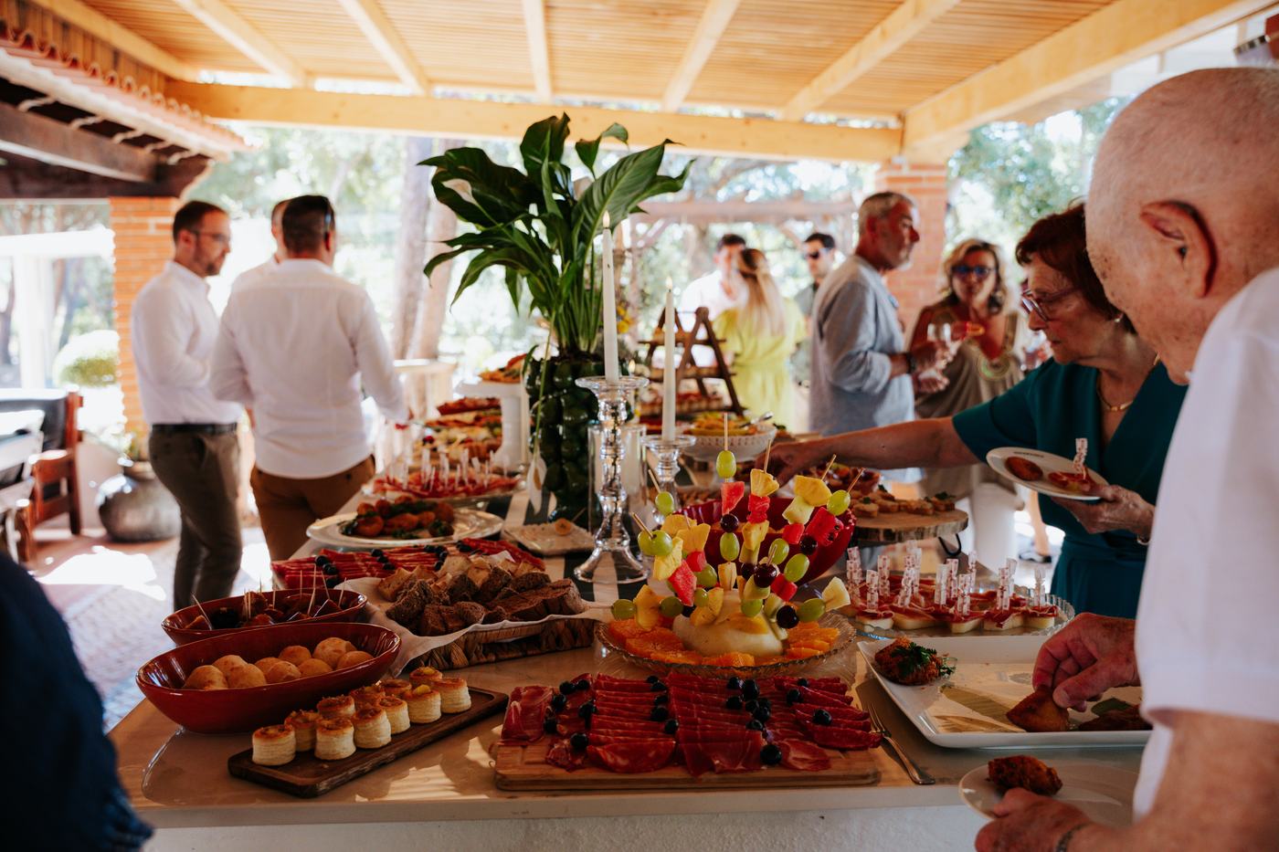 Buffet de entradas no alpendre